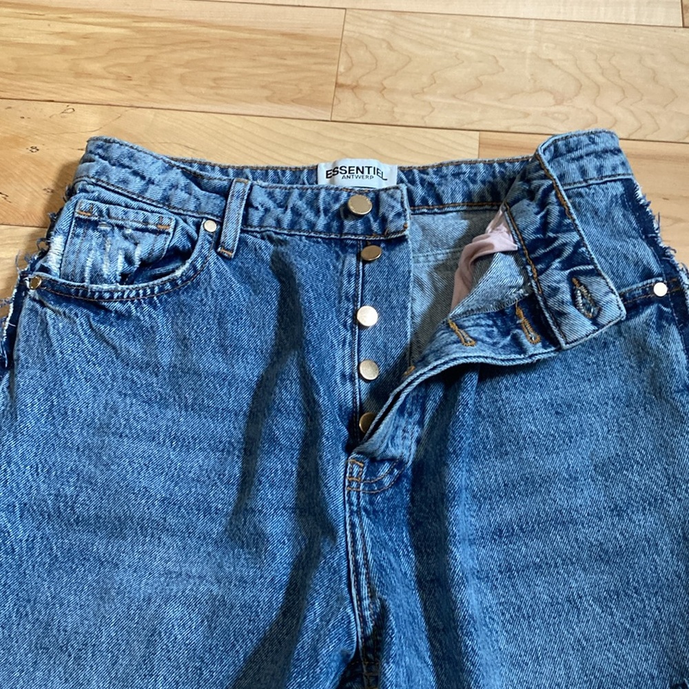 Essentiel Antiwerp Distressed Jeans - Picture 17 of 17